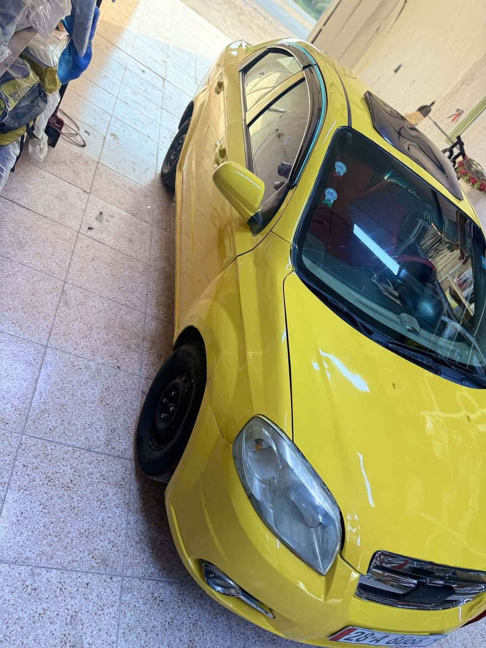 للبيع سيارة افيو ٢٠٠٧ حلوه جاهزه مال جناي واحد ياخذها ويعيش بيها جاهزه من كلشي مصبوغه جديد َمكفوله من كلشي الضربه والكص والتبديل رقم دولي تحويل مباشر خليجي بدون ضربة كفاله مكينه وكير خير من الله حداديه تخم تاير باتري كلهن جديد السعر ٤٠ وبيه مجال مكاني بابل شوملي زبار الاهاتف
*********** سنوية لل ٢٨
