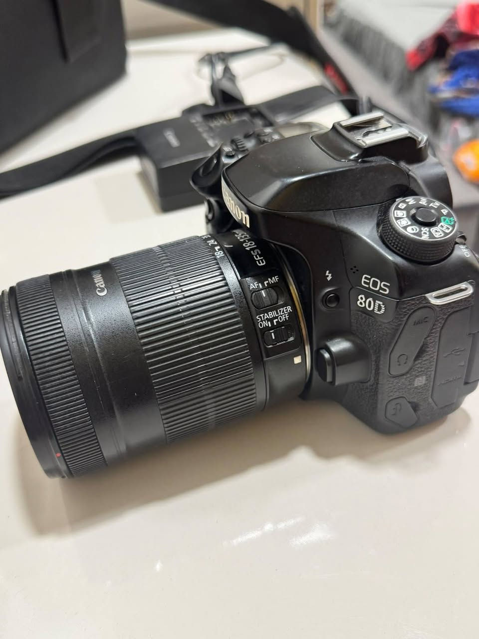 كانون 80D • عدسة 18-135 • مراوس نيكون D7500