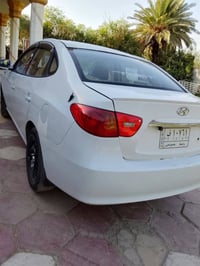 النترا • ٢٠١١ • محرك ١٦٠٠