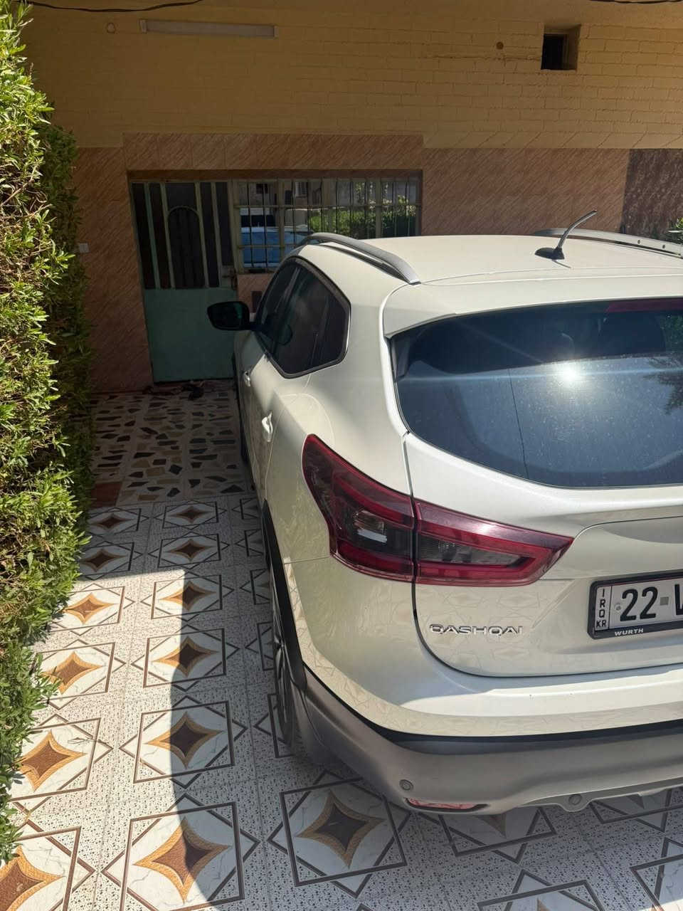 نيسان روج سبورت 2023 SV plus فول الفول مكفوله من الصبغ فقط مكانين بارد  ماشيه 51 ميل جديده ب معنى الكلمه ما ناقصها اي شي مواصفاتها معروفه 4 بستم مكينه كير بشرط رقم اربيل ب اسمي السعر 175 و بيها مجال ***********

