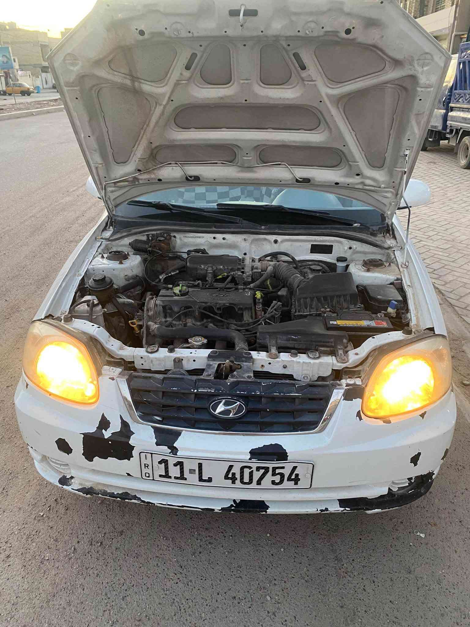اكسنت فيرنا • ٢٠٠٤ • مجال بسيط