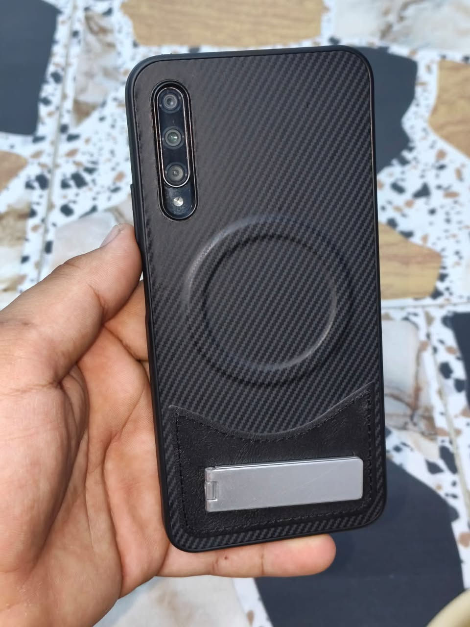 📱🔥 للبيع Huawei Y9s – شاشة كاملة
السعر ١٤٠
وكاميرا سيلفي منبثقة!
✨ جهاز أنيق ومميز، مناسب للاستخدام اليومي والتصوير والسوشيال ميديا.
🔹 RAM 6GB
🔹 ذاكرة 128GB
🔹 شاشة 6.59" Full HD+ بدون نوتش
🔹 معالج Kirin 710F ثماني النواة
🔹 كاميرا خلفية ثلاثية 48MP + 8MP + 2MP 📸
🔹 كاميرا سيلفي 16MP Pop-Up 🤳
🔹 بطارية 4000mAh 🔋
🔹 بصمة جانبية
🔹 USB Type-C
🔹 يدعم 4G وذاكرة خارجية حتى 512GB.
🔥 أهم ميزة: شاشة كاملة بدون نوتش، والكاميرا الأمامية تطلع من داخل الجهاز بشكل Pop-Up، تعطيه شكل مميز جداً.
📍 الموقع: بغداد
للبيع ب 140 الف او للمراوس شعدك تعال خاص
جهاز بلادي فقط الضهر مفطر مامئثر
***********
