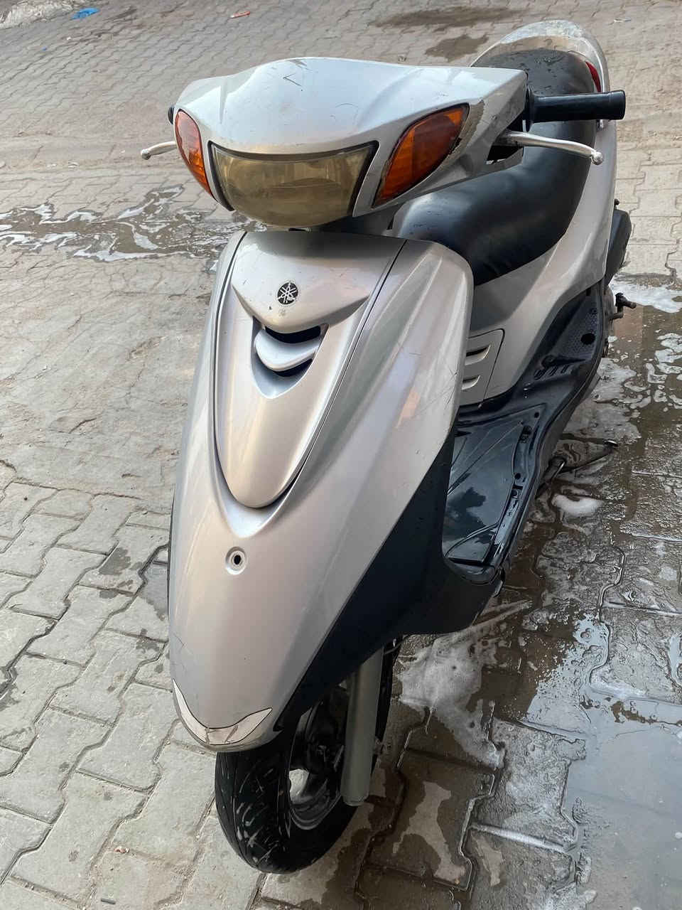 سلام عليكم عندي هاي بريز لايت فوك للبيع دراجه كفرات مكينه كله بلاديه مكينه متنسمع وطياره كفرات اصليه بيه من نزلت رمبه دبلات فول كهربائيات كامله سلف هندر رايد ٥٢٥ مكاني الحريه الثانية رقمي ***********
