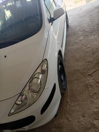 بيجو ٣٠٧ • موديل ٢٠٠٦