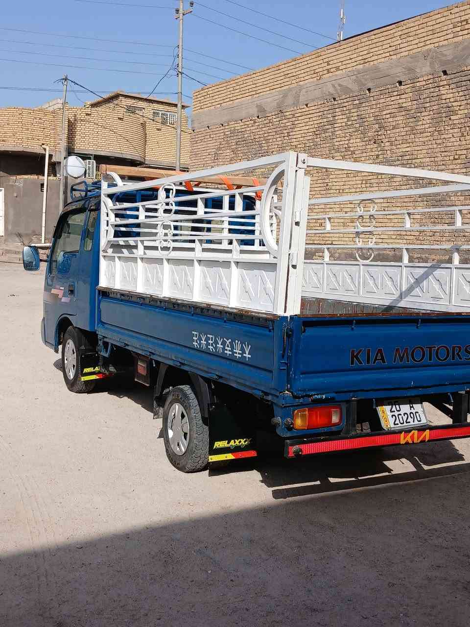 كيا فونتيرا ام عيون رقم ديالى انكليزي جاهزه باسمي مكينه كير اكسل حداديه تخم تاير كهربائيات شاصي ورقم شاصي 
موديل ١٩٩٨  السعر ٧٨
مكانها ناصريه سوق الشيوخ 

***********
