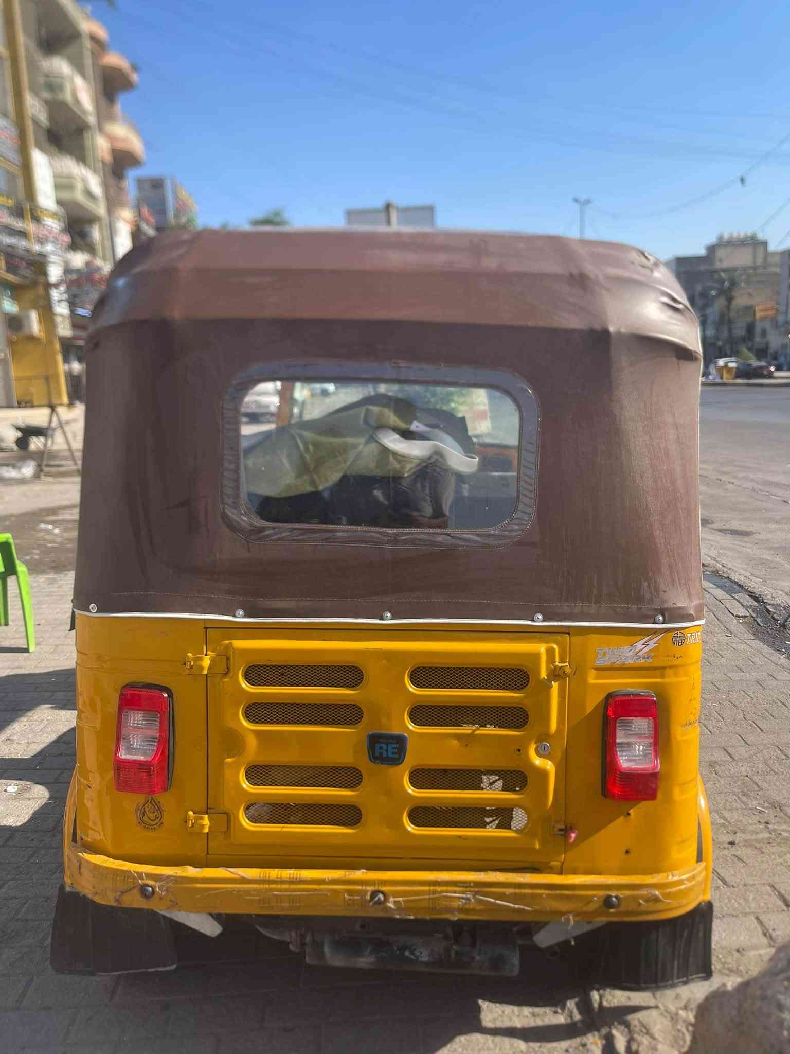 ٢٠١٨ • اصفر • بغداد