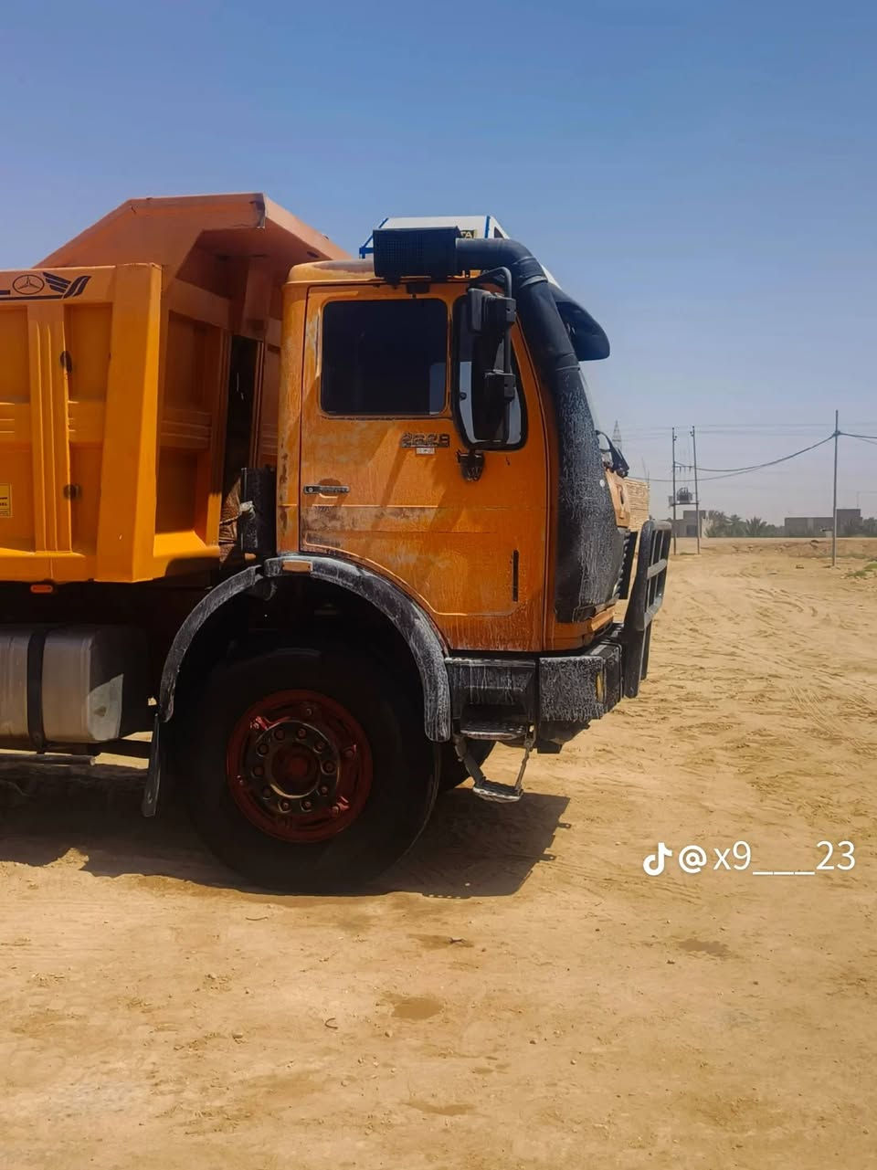 البي للبيع موديل 80 مكينه 35 كير160مجموعه جي اف تخم تاير  رقم نگليزي بسمي سياره جاهزه للعمل***********
