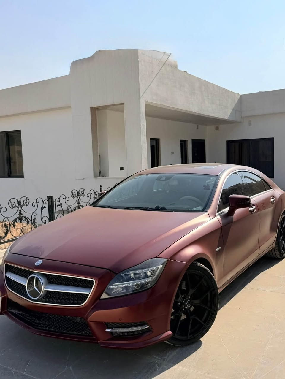 Mercedes Cls 2013💎سه ياره كه ٦ پستنه مه كينه مرغوبه زه مانه خه لىجى ناو زه رد كوشن ساردو گه رم سلايد ناو Vip ٣٦٠ پله حساسه كوشن جلده ئوتو پاركينگه.   whatsup *********** Singapore
