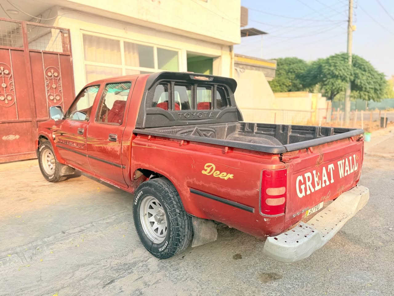 دێر ٢٠٠٧ 
ڕەقەم کەرکوک
سەنەوەی تا 2030 تازەیە
یەک بست بۆیاخی هەیە
کارتی بەنزینی هەیە
گێر مەکینە ئەکسلی بە شەرت
تەقەو ڕەقەی نیەو سەیارەیەکی جاهیزە ماڵی دۆستە
دینارێ مەسروفی تیا نیە
55$  مەجال
***********
*********** السليمانية, العراق
