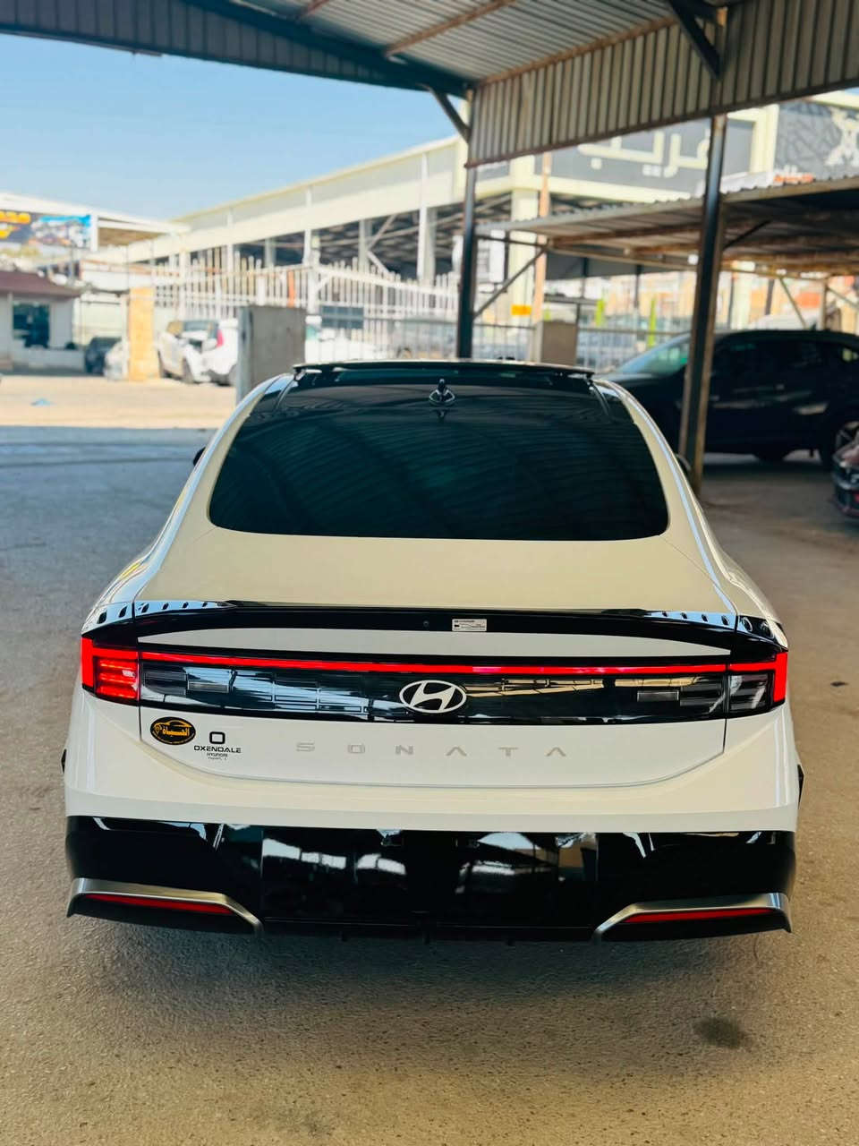SONATA 2024 SEL
سوناتا مواصفات SEL
فول سياره حادثه جاملغ امامي تصلح ونصبغ وباب عكس سايق ( صدر) تبدل نفس لون بس بي ملاحضات ونصبغ 
بدون دواخل ايرباك برده فقط سياره جديده 
ماشيه 18 الف مايل 
سياره جاهزة ما ناقصه اي شي كامله من كلشي
⚠️ملاحضه سياره داخله كتاب شهداء وكاله عامه مطلقه بل سياره ⚠️
للاستفسار اكثر *********** واتساب فقط 
سياره موجوده في 7 كيلو معرض الاخوين بجانب الملعب
