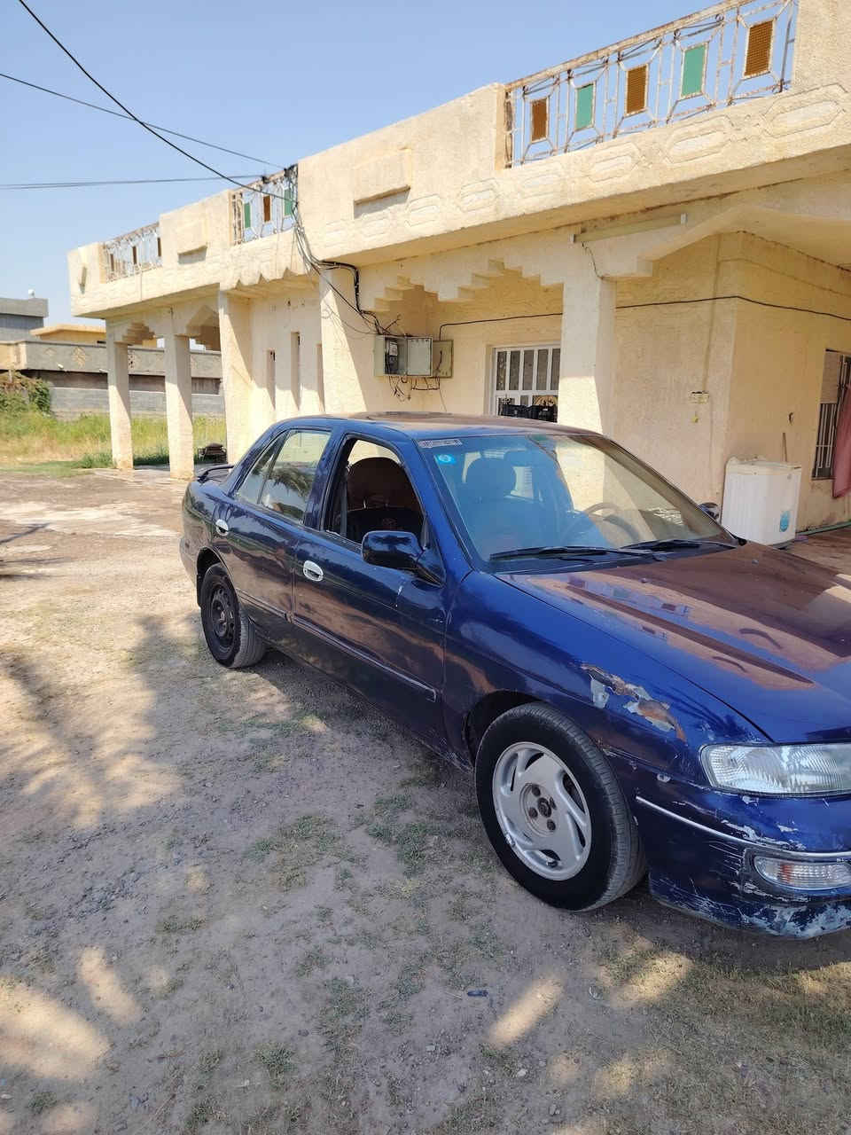 ألسلام عليكم للبيع سيفيه موديل 96 بغداد اتوماتيك مشروع وطني كير ومحرك ضمان تخم تاير كهربائيات كوله شغاله السياره مكفول من الضربه بسمنه تحويل مباشر صدر امامي خلفي السعر 27 وبيه مجال حك الجيه للتصال عل رقم *********** مكان بلد ناحيه يثرب
