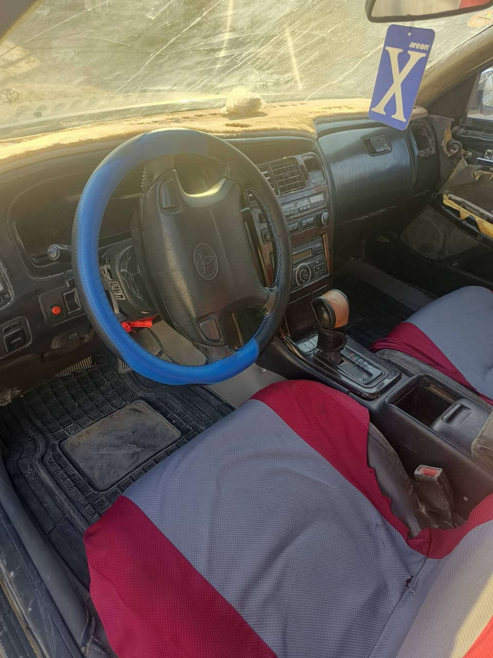 يالله كرسته موديل 93 رقم بصره سنويه منتهيه بل2021 شرط التحويل مكفوله كصه نقل جثه عيب شرعي والضربه حداده 100/ 100 تبريد ثلج مكينه 3000 فيشه وحده السعر 37 وبيها مجال رقم الهاتف ***********
