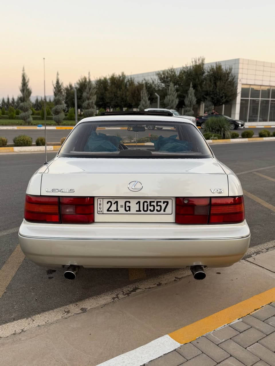 لكزس صالون موديل1991محرك8سلندر فول موصفات سلايت كوشنات كهرباء تبريد ثلج سياره جديده كولش بيها صبخ جماليه بدون حادث بس سياره جديده كولش فول فول عنوان سليمانيه السعر90بيها محال بصيط *********** السليمانية, العراق
