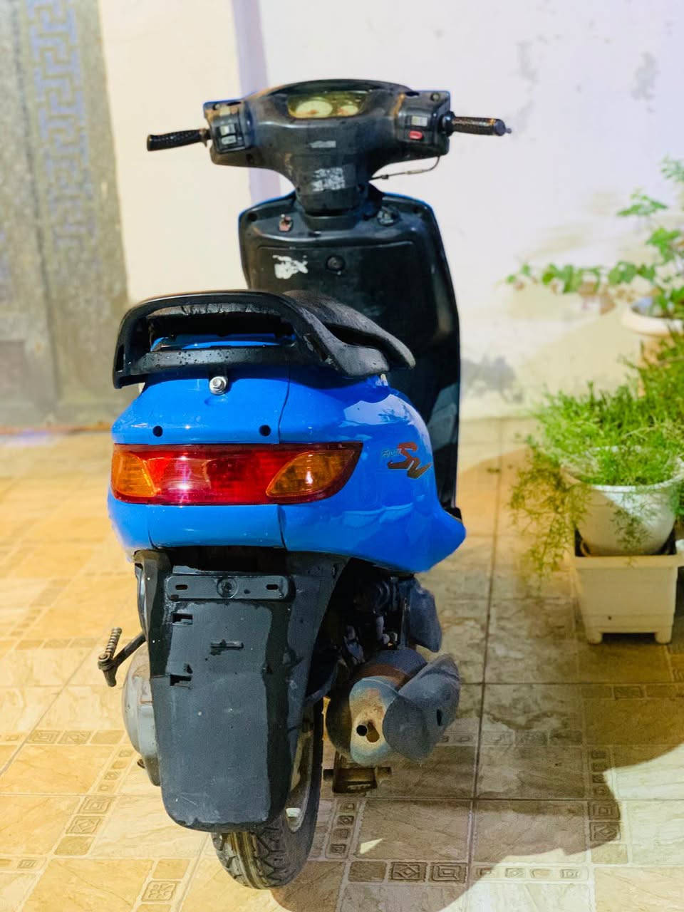 فراشة كرستال مكفولة مابيها اي نقص ب450 وبيها مجال لشراي حله مركز المدينة/***********
