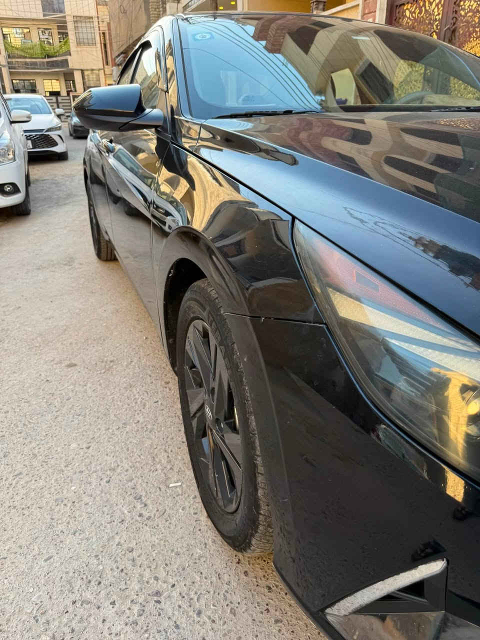 هونداي النترا هايبرد بلو 2023
سياره نضيفه وارد امريكي ضررها موضح بالصوره
فول مواصفات عدى البنورما رقم بغداد الدولي 
-بصمه تشغيل وبصمه ابواب
-تشغيل عن بعد 
-شاشه كار بلي 
-كامره خلفيه
-رادارات اماميه وجنابيه 
-حساسات خلفيه 
-اوتو بريك 
-نظام تحديد المسار 
-تحكمات استيرن 
-بلوتوث و واي فاي
-مانع انزلاق 
-مثبت سرعة 
-3 وضعيات قياده نورمال سبورت ايكو 
-تدفئه كشنات
-تعديل مسار
مستشعر وقوف 
مكاني بغداد الدورة
السعر 145 وبيها مجال 
للاستفسار اكثر ***********
