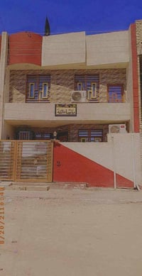 بيت للبيع • ١٠٠م • ٣ غرف