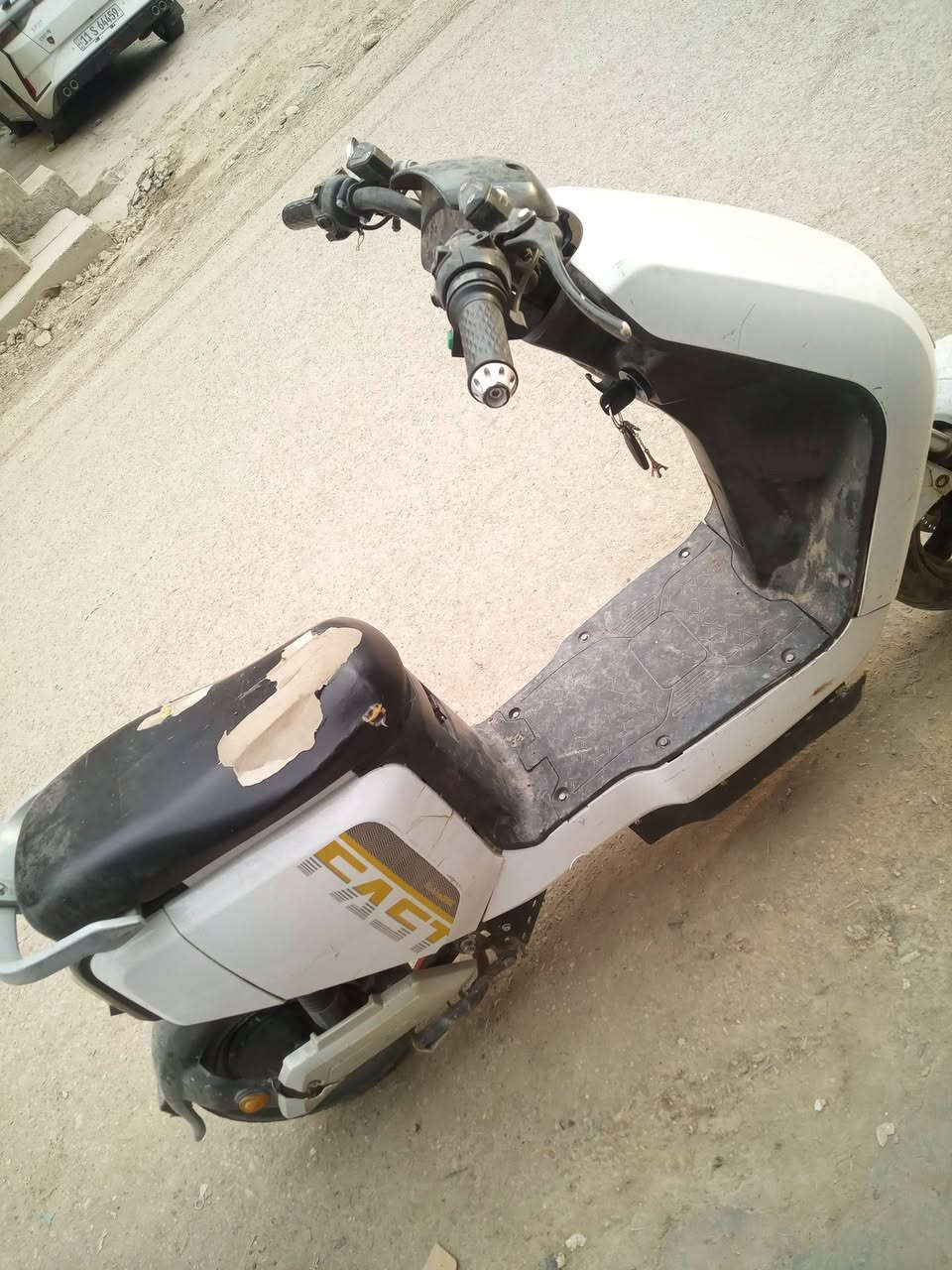دراجه شحن • بطاريات اربعة • الهورن