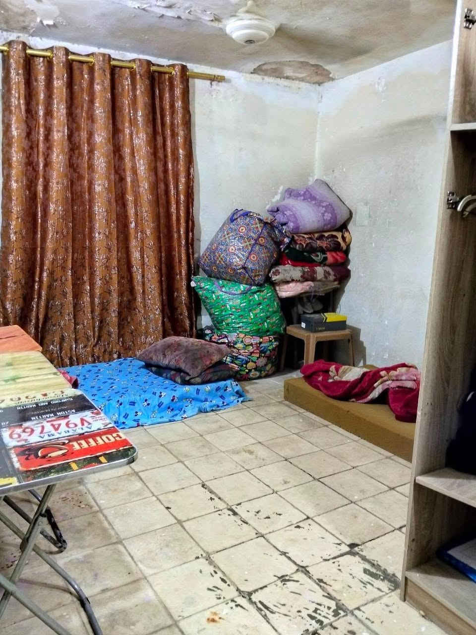 السلام عليكم بيت للبيع 75متر البيت عكادة العنوان شارع المختار قرب سوق الحرية الاولى الأستفسار ***********

