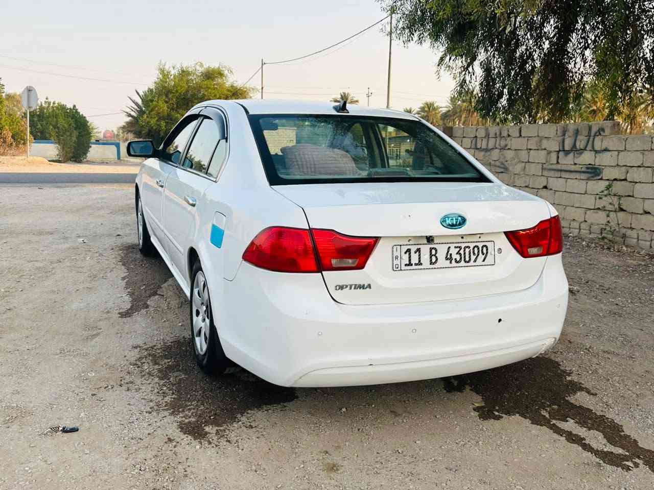 السلام عليكم للبيع كيا وبتمه 2009امريكي رقم بغداد دولي سياره خير من الله  كير مكينه حداديه جديد سياره تحكن ستيرن كلوب تنته تبريد ثلج  تتفه شغاله سياره  بيه طخه بل جاملغ الخلفي فقد ول باقي كله كفاله مكان بابل الشوملي سعر 115وبيها مجال الطيبين  الاستفسار  ***********///***********
