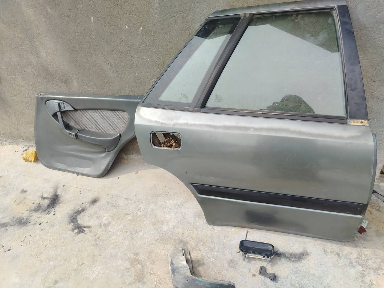 باب اسبرو • قطع غيار • للبيع