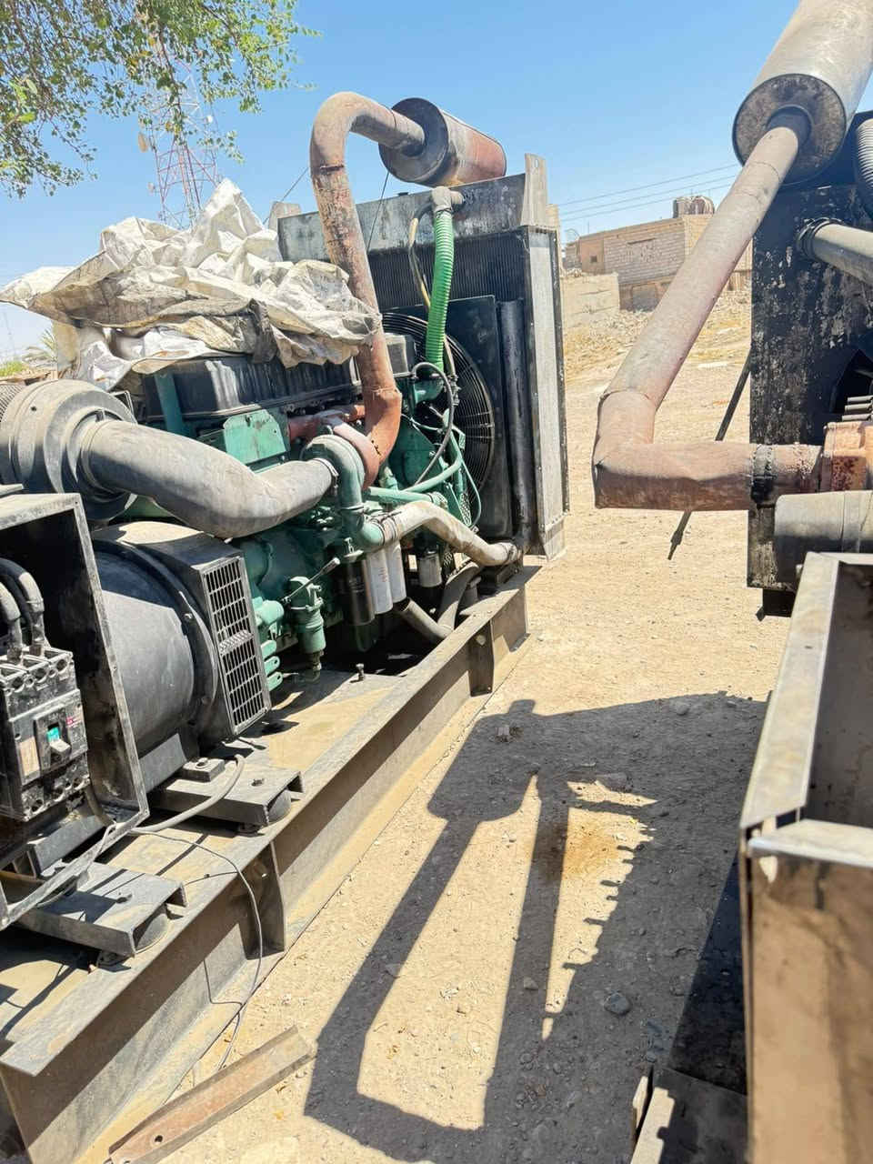 فالفو D12 راس توليد 400kv شرط حمل الف مولد بلادي مو طبكة ***********
