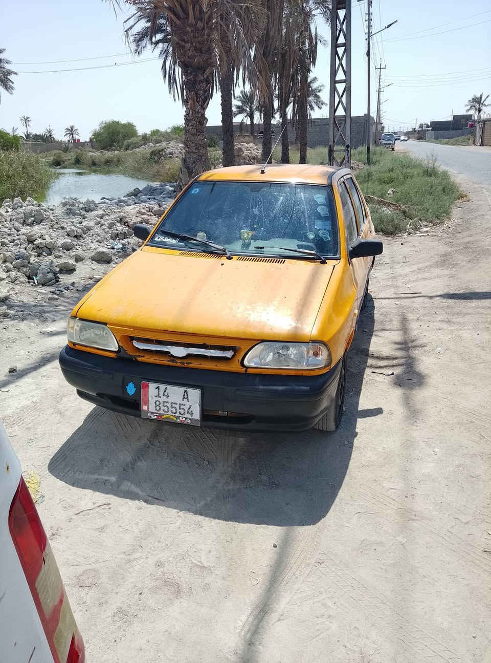 سلام عليكم سايبه البيع مديل 18سياره جاهزه مصفره هيه وغرامات تأخذ صافي سنويه 2030راعيه موجود مكفوله بس بيه ضربه باب سايق بس بلباب صابقينه ما جاي لون سياره ختلاف غليل تبريد شغال ثلج سعر 38بيه مجال مكان سياره بصره ابو الخصيب ***********
