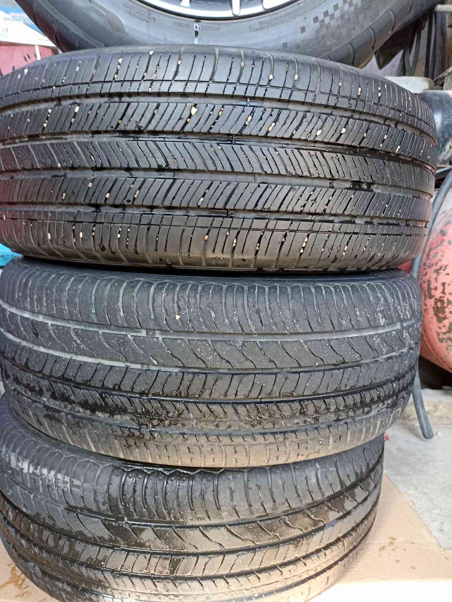 حبايب القلب 

للبيع او المراوس
تخم ويل كب وتايرات
حجم17

ويالة قياسهن 17
فول نظافة مكفولات من اي فطر او عواج  او لحيم او تصليح
ويالة كوريات

المراوس بأي ويل  كان  سؤاء نظيف مكسور مفطور ملحوم كلمن بحسابه
التايرات: 
قياس17/55/215  
نظافتهن70%

العنوان بابل

السعر400وبيهن مجال للطيبين

والي ايريد بس ويالة انبيع فقط ويالة
والي ايريد بس تايرات انبيع فقط تايرات

***********وتشرفوني بأي وقت كان
