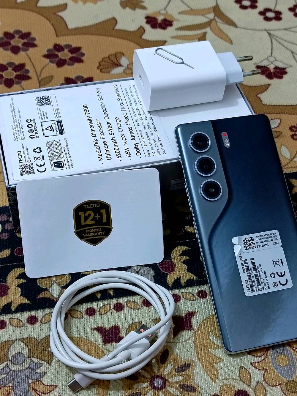 السلام عليكم جهاز Tecno camon 40 pro 5g لون رصاصي مستعمل نظيف جداً ذاكرة 256 نسخة ال g (ram12 و بطارية 95 شاشة 144 هرتز ببجي 90 فريم . الجهاز كامل مع جميع ملحقاته . السعر 425 وبي مجال العنوان النجف الاشرف حي

الرحمة الرقم : ***********