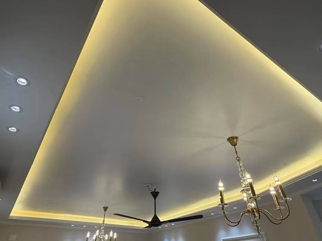 🏠 / دار للبيع مساحه ٢٣٠ م طابو صرف 

            واجهه ١٠.٥ م / نزال ٢٢.٥ م 

🧱 بناء حديث درجه أولى 

الطابق الاول / مطبخ . أستقبال . هول . غرفتين . مجمع صحيات . كراج . حديقه 

الطابق الثاني / ٣ غرف . هول . مجمع صحيات

🌎 الموقع / المحاربين قريب جدآ من شارع ٦٠ ( موقع مميز )

للأستفسار أكثر مراجعة مكتب 
عقارات أراضي بابل الخضراء للمقاولات العامه والتصاميم الهندسية 
شارع ٦٠ .. عمود ٣٠٠ .. مقابل أستدارة علي بقلي 
الشيخ حازم 
وسام محمد 
أبو حيدر / ***********
