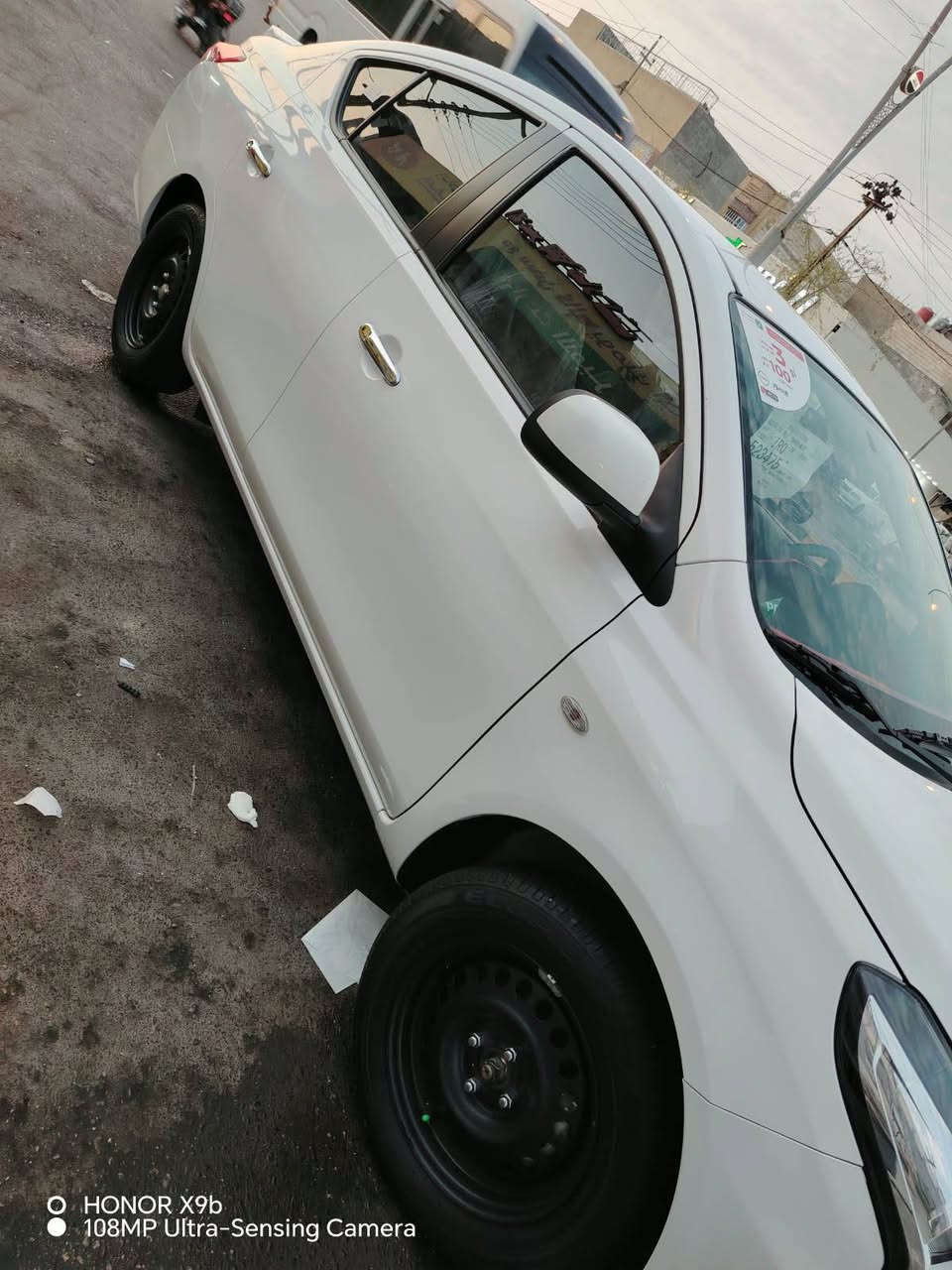 سلام وعليكم لبيع موديل 2025 ماشيه 3 الف وكاله مجانيه نطخت طخه خفيفه عندي لتفيده يتصل***********
