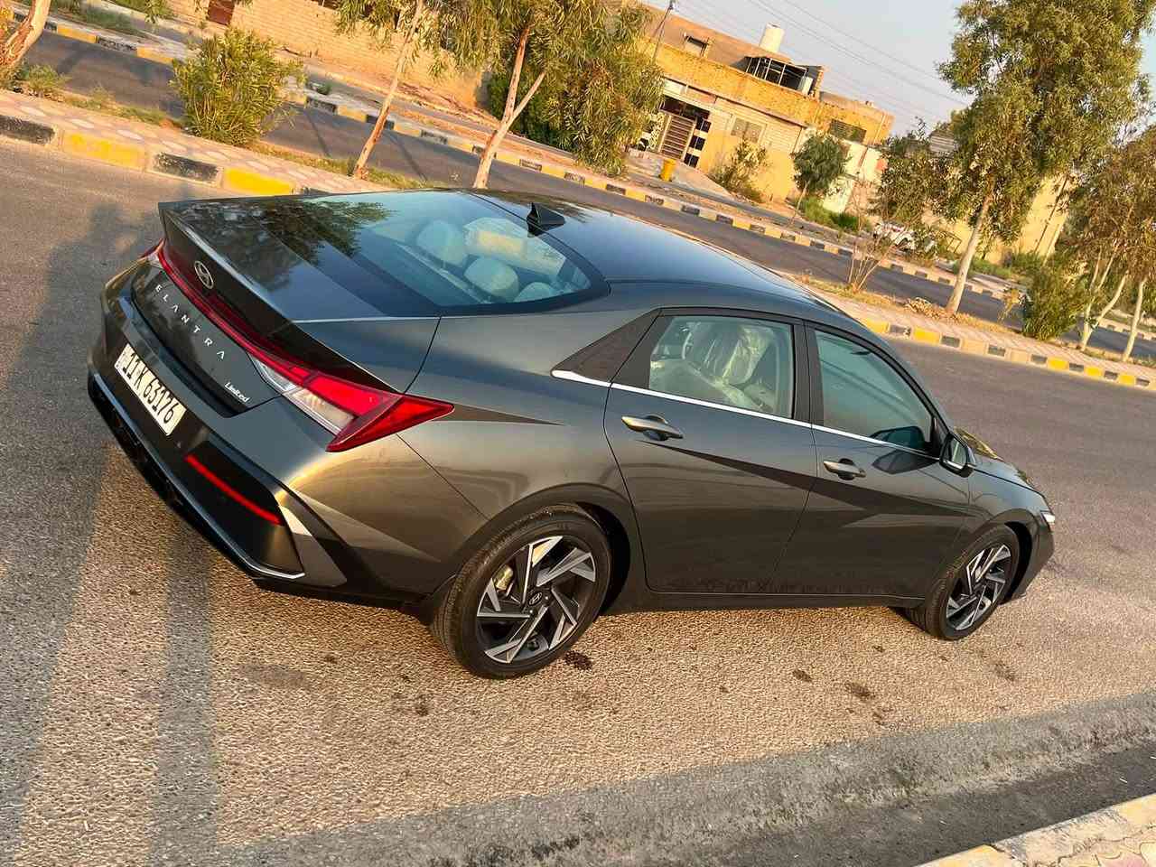 النتره موديل 24 لمتد رقم بغداد بأسمي
***********
