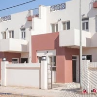 مجمع عماد سكر • ١٦٠م • ٣ غرف