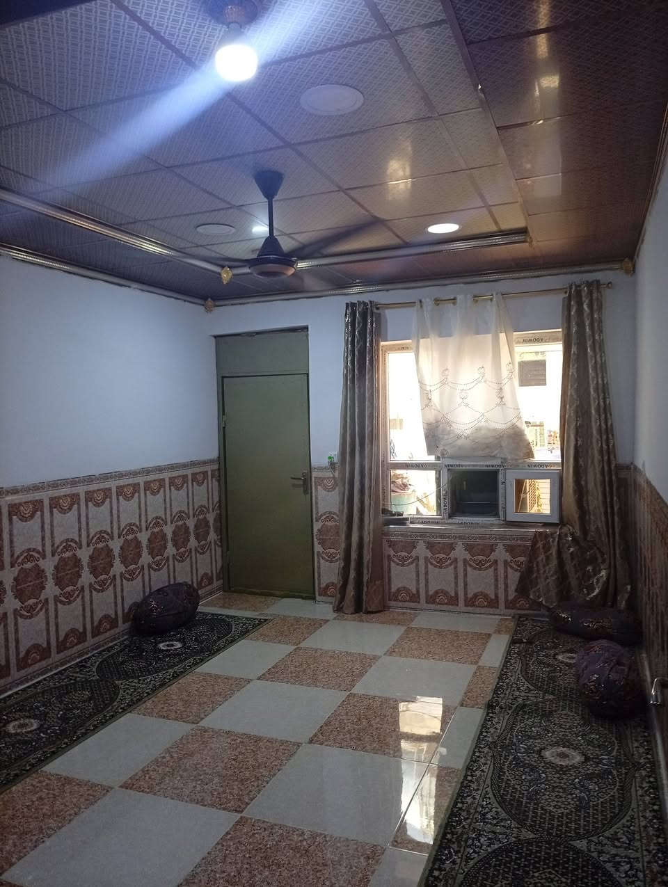 حي الحجاج • ١٢٠م • دار للبيع
