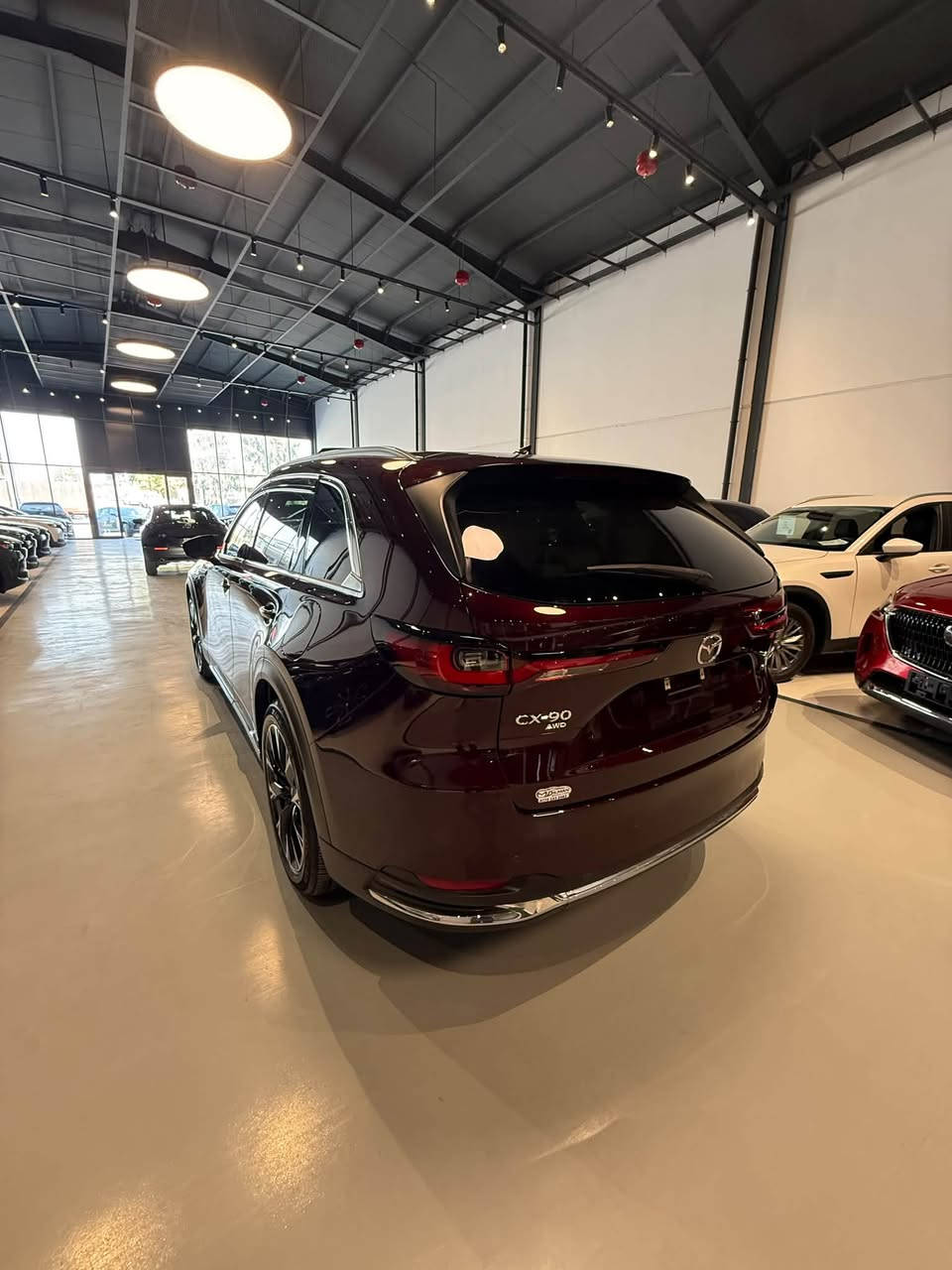 Mazda CX-90 Premium Plus
بێ بۆیاخ بێ ئیرباگ ٢٦٥ گەڵا 
١٧ هەزار مایڵ ڕۆیشتووە 
٦ پستۆنی مایێڵد هایبرێد 
پانۆراما 
کوشنەکانی جلدی سپی و هیتەرە 
٧ نەفەری و کوشن vip
داتاشۆ و شاشەی دیجیتاڵ و شاشەیەکی ١٢ ئینج 
٣ زۆن تەبرید و تەبرید مەرکەزی 
پەردەی بیلادی 
سندوق جەگ 
کامێرا و ٣٦٠ دەرجە ڕادار 
تحدید سورعە و خەتی جادە 
ئاوێنە ڕاداڕ 
٣ مۆد لێخورین 
LED headlights 
سەیارەکی پاک و زۆر جوان مەسەرفی تیا نیە ماشەڵای لێبێ بە وە گێر و مەکینەی بە ضمان 
ڕەسمی سۆنەرکەیم داناوە 
شوێن / سلێمانی 
ژمارەی خاوەنەکەی / واتس ئاپ 

***********

مازدا CX-90 Premium Plus
بدون صبغ، بدون إيرباك، السعر: 265 ورقة ($26,500)
ماشية 17 ألف ميل
6 بستون (مايلد هايبرد)
بانوراما
كوشنات جلد أبيض مع هيتر (تدفئة)
7 راكب وكوشنات VIP
داتا شو، شاشة ديجيتال وشاشة 12 إنش
تبريد 3 زون وتبريد مركزي
برادي بلادية
صندوق جك (كهربائي)
كاميرا 360 درجة ورادار
تحديد سرعة وتحديد مسار (خطي الجادة)
رادار على المرايا
3 مودات قيادة (أنماط قيادة)
أضوية LED أمامي (Headlights)
سيارة نكيفة وحلوة كلش وما بيها أي مصاريف ما شاء الله، ومحرك وجير بشرط الضمان.
صورة السونار مرفقة.
الموقع: السليمانية
رقم صاحب السيارة (واتساب): ***********
