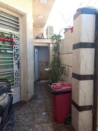 بيت للبيع او للايجار مكانه بلامين الثانيه السده الثانيه ع صعده قريب من...
