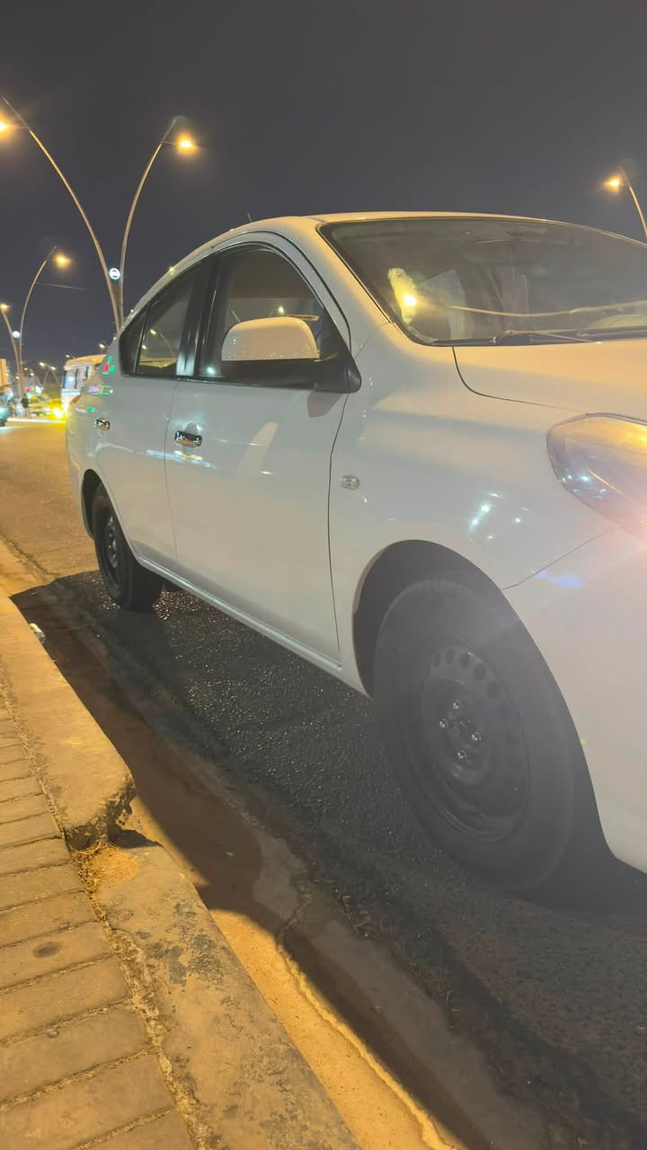 نيسان صني مديل 2023 هندي ماشيه 44 الف بأسم شركه تريد تحويل او وكاله حاضر كفاله سياره جاهزه من كلشي كير محرك تبريد حديديه كفاله سنويه نهايه 2028 بشهر 11 السعر 113وبيهه مجال للاتصال 
***********
