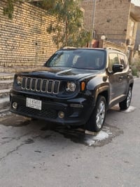للبيع أو مراوس  جيب رنكد موديل 2019 السياره حادثها جاملغ وبيبان مبدلات...