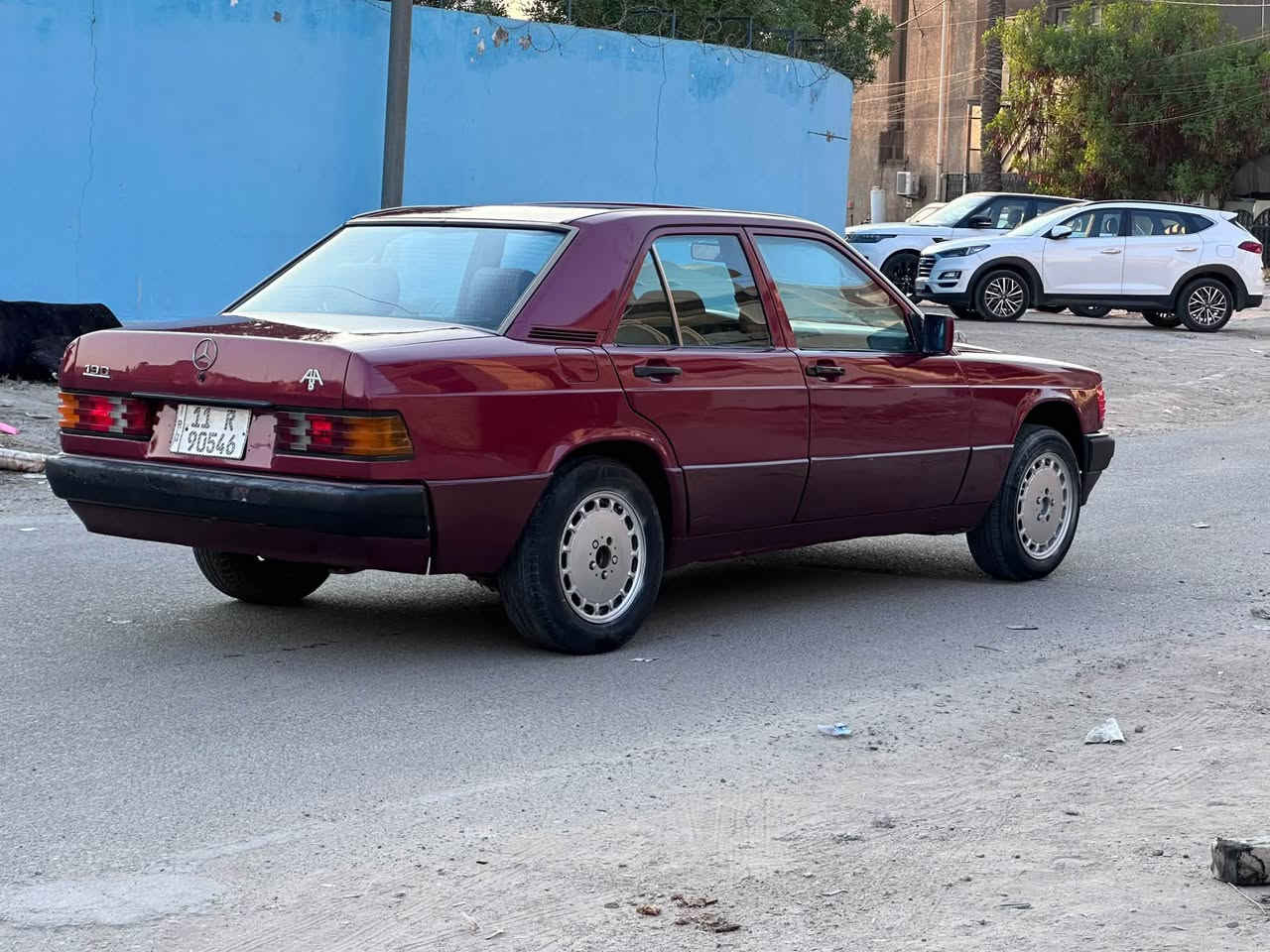سلام عليكم 
للبيع مارسيدس ١٩٠ طيارين موديل ١٩٩٢ فول مواصفات 

السياره محرك كاز بلازي ٥ سلندر سوبر جارج طياره بل مشي

سياره قتصاديه كلش وما بيها اي صرفيات ونشطه كلش وسريعه

كير اوتماتك محرك وكير جدد مكفولات صدرين جدد تراي صفر

رقم بغداد الدولي شرط التحويل سنويه جديده هزه جديده 

صبغ عام جماليه بدون اي ضرر او تعمير او خياس فقط رش ￼

سياره حلوه مال جني ومال بيت ما متعوبه وكلش قتصاديه

السعر46 ورقه وبي مجال للشراي العنوان بغداد حي الخضراء

*********** ممتواجد ع النت الي يحب يتصل
