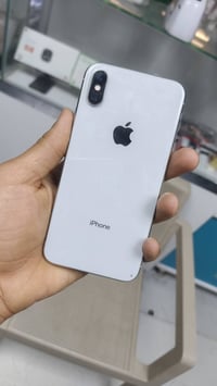 آيفون X ٢٥٦ • بطاريه ١٠٠% • شاشه مبدله