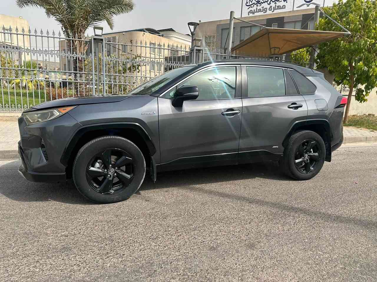 راف 4  Xse.  2020  هايبرد سبورت 
تو كلار 
سعر 165 

فول موصفات رادار/ تشغيل عن بعد / شاشه / بصمه / سلايت 
حساس امامي خلفي / توقف ذاتي 

ضرر خفيف موضح بالصور
عداد المسافات: 100
  رقم بغداد بسمي

 📍بغداد / سيديه 
***********
