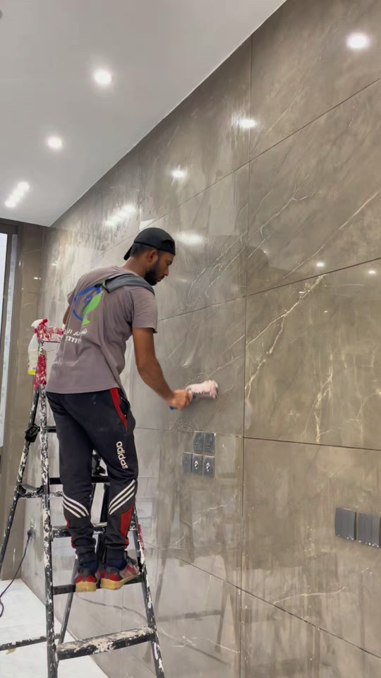 شركة دار النظافه لخدمات  التنظيف الموقعي منذ خمسه عشر عاما في هذا المجال واول من اكتشف المجال نقدملكم عدة خدمات والي راح تحتاجها في موقعك الاول :- خدمات تنظيف المنازل والفلل والشقق والمجمعات السكنية الثاني :- خدمات تنظيف المستشفيات والمصارف والجامعات والمسابح  الثالث :- خدمات تنظيف المباني المرتفعه (تنظيف الزجاج والكابوند) الرابع :-خدمات تنظيف واجهات المنازل مع خدمات الحمايه من منتجات Mapi ،Klidex  الخامس :-خدمات بولش وتلميع ومعالجة الارضيات بالمواد الحصرية باستخدام مواد Sutter,Hoover,S100 السادس :- خدمات الغسيل الجاف المفروشات( اتخم القنفات والستائر والكاربد والسجاد) السابع :- خدمات تعقيم وتعفير  المستشفيات والمنازل وصالات العمليات 🕹 مستعدين لابرام عقود التنظيف الشهرية :- (المصارف _ المستشفيات _ الجامعات _ المدارس _ الشركات _مراكز التجميل _المولات _ المنتجعات السياحيه _ المطارات ) ...................................................................................... دار_النظافه تاريخ كبير 🏁🚩  الاولئ_في_عالم_التنظيف 🥇📽️🎞️ ...................................................................................... الاجهزه المستخدمه :- 🪵اجهزه Hand Machine لجلي وبولش وتلميع الأرضيات 🪵اجهزه Gadlee ¶ Hoover 🪵مضخات الماء لتنظيف الواجهات  Karcher 🪵اجهزه ساحبات للاوساخ والسوائل والمواد  Windy 🪨اجهزه البخار لتنظيف الجدران والامور المستعصيه SCW 🪨اداوات تنظيف الزجاج Unger 🪨ادوات تنظيف TTS  .............................................. اشراف الكادر :- عراقي متخصص في المجال ويكون التعامل معه بشكل مباشر لتسليم الموقع بشكل ممتاز بدون اي ملاحظة  ........................................ 💢المواد الحصرية العالمية في مجال بولش الارضيات بكافه انواعها الداخليه والخارجيه #شركه_دار_النظافه  🌟الكبريت الأحمر 🌀الكبريت الاصفر 🌟 الكبريت الاسود 🌀واكس 🌟 الكريستال 🌀مواد حامضيه 🌟مواد قاعديه 🌀الفسور الابيض 🌟 الباد الماسي 0️⃣Sutter + Hoover +Glasste +Meteor+Mn120 +Ds47 gres +M200sb (Made in 🇮🇹) 1️⃣ S100 + Longshine + Ramico (Made in 🇦🇪) .................................................................................... 📶 للاستفسار ***********💠*********** 🎗الفرع الرئيسي :شارع فلسطين _ قرب الاسواق المركزية🥉

