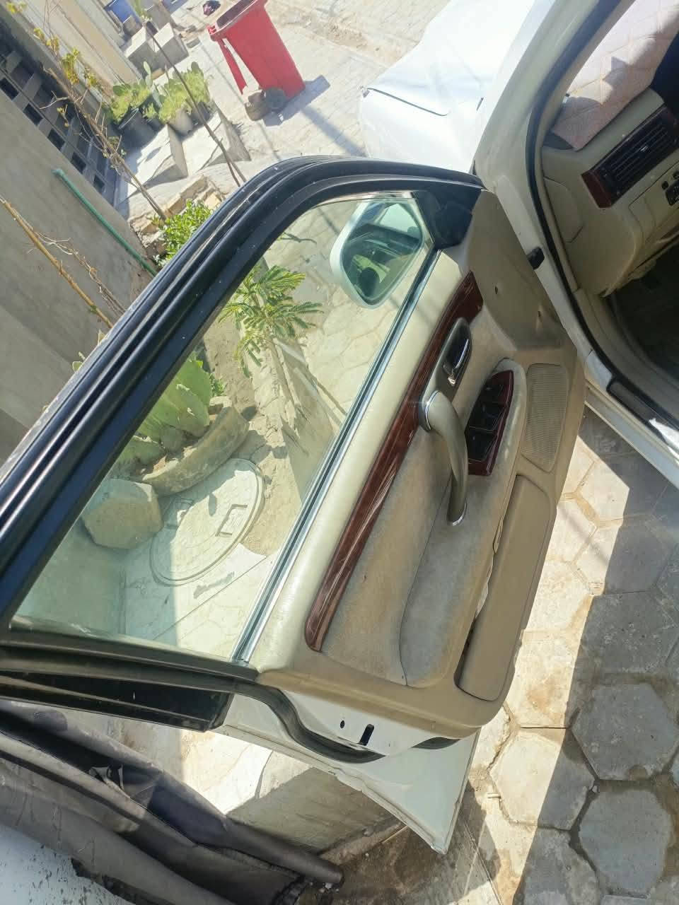 سلام عليكم ملكه للبيع مديل 200كفاله من الكص ونقل جثه والرسميات رقم نجف نكليزي بسمي مداور ثاني يوم قرار 48شاصي 71تحويرت نجف فوك وجوه مكينه فيفيتي س9حداديه تبريد خير من الله اربع كشنات كهربا برده خلفيه السيارة اصل دكمتين العنوان نجف السعر 120وبيها مجال ***********
