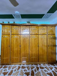 ٦ أبواب • طابقين • استخدام قليل