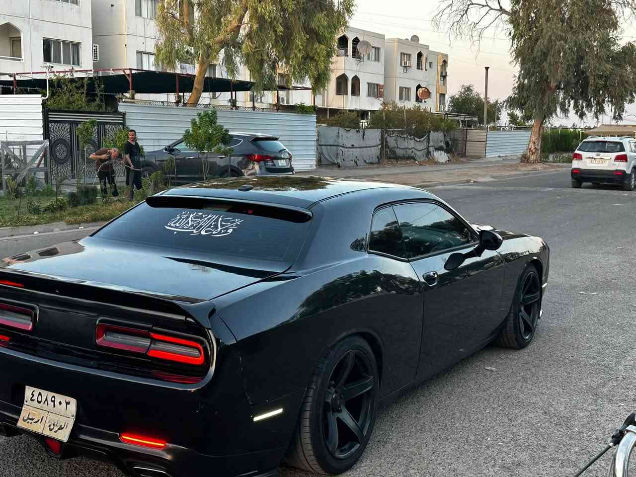 ﷽
السلام عليكم 

جالنجر 2016 sxt 

صبغ قطع ابيع حزام بدون شواصي وتكم 

كير محرك تبريد شرط الفحص 

رقم اربيل سنوية ساقطة 

بيه تعديل قاعدة اللغد جه عكس السايق فقط 

حادث امريكا 

شرط تحويل فقط 

مابيه نقص 

ترايك وين متريد 

داخل جلد مشمشي 

محدث شاشة وعينه srt 

***********

مكاني صلاح الدين 

مجمع الدور 

السعر 115 مجاله بسيط
