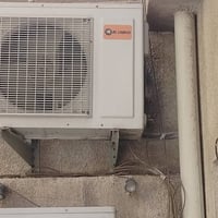 سبلت شغال نظيف (1.5)طن على الفحص مكيف على الشغل(2)طن على الفحص افحص قب...