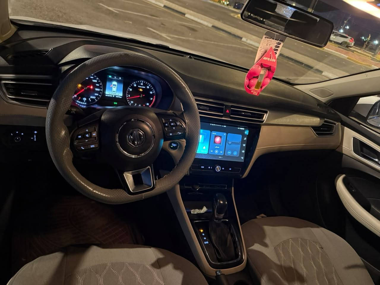 MG5 2024 
بيها صبغ باب وجاملغ الايمن تعال وافحص وشوف بعينك
دخول جديد
السعر 90$
***********
***********

