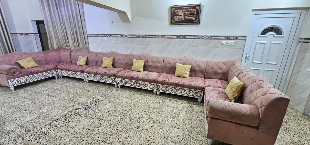 ديوان مستخدم نضيف السعر 450 وبي مجال بسيط للاستفسار على هذا الرقم
***********
