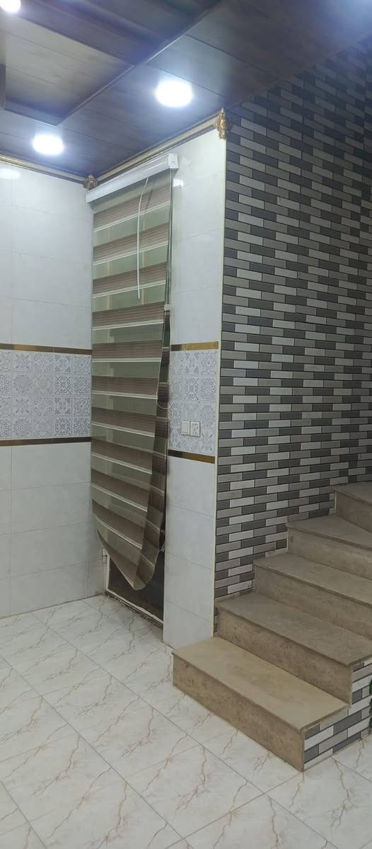 بيت للايجار • ١٠٠م • نجف حي النداء