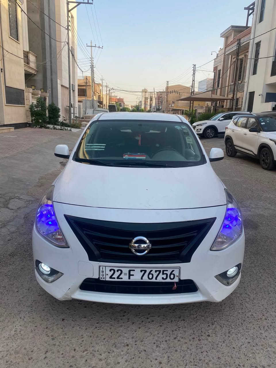نيسان صني هندي ٢٠٢٢ ماشية  ١٣٧
بيها باب خلف السائق تبديل اصلي مو اسود وصابغة
وبيها بارد قليل 
مكاني بغداد الكرخ 
السعر :١٠٤ وبيها مجال 
***********
