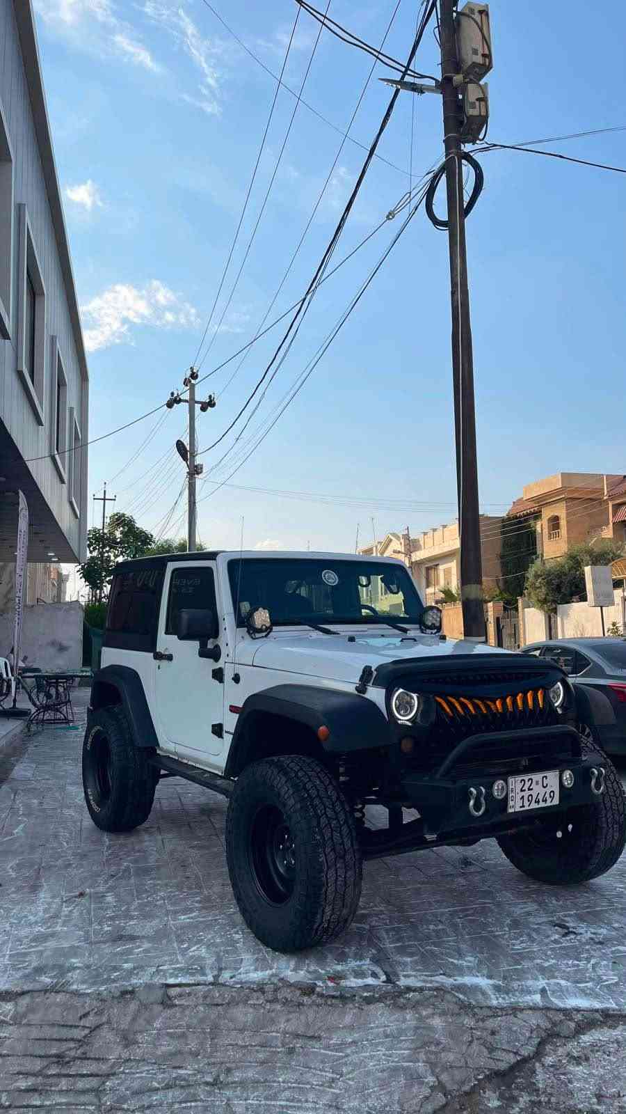 Jeep wrangler 2011 sahara 
Sharika harlm
138,000 roshtwa 
Ger w makina  ba shart 
Sayaraki mak w be masrufa 
Nrxi 130 mahamala 
Gorinawa nakam 
*********** أربيل, العراق

نص مكتوب في الصور:
- ***********
- VOGUE.DETAILING
- VOGUE_DETAILING
- VOGUEDETAILING